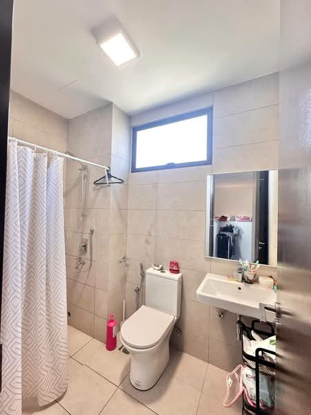Terraced House for Sale in Cyberjaya (Selangor) - Muhamad Irfan Muhamad Hafiz - Bathroom - PropertyGuru.com.my