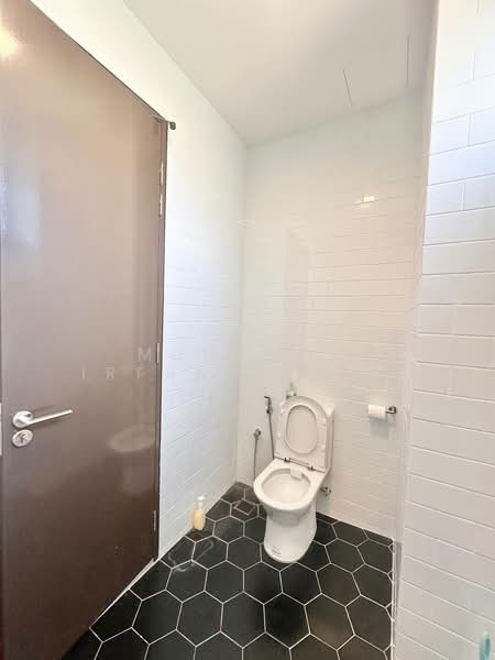 Terraced House for Sale in Cyberjaya (Selangor) - Muhamad Irfan Muhamad Hafiz - Bathroom - PropertyGuru.com.my