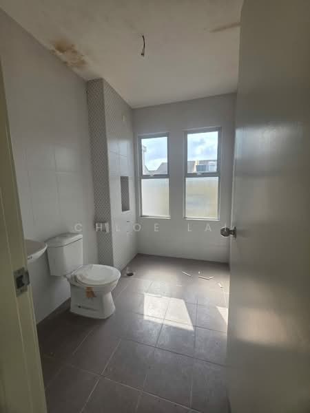 Semi-Detached House for Sale in Masai (Johor) - Chloe Lai - Bathroom - PropertyGuru.com.my