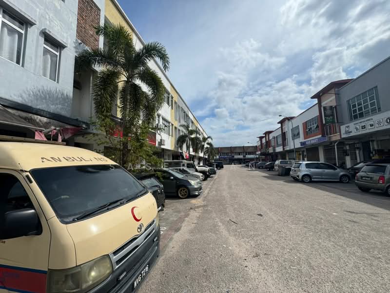 Shop / Office for Sale in Taman Daya (Johor Bahru) - SASER TAN. - Exterior - PropertyGuru.com.my