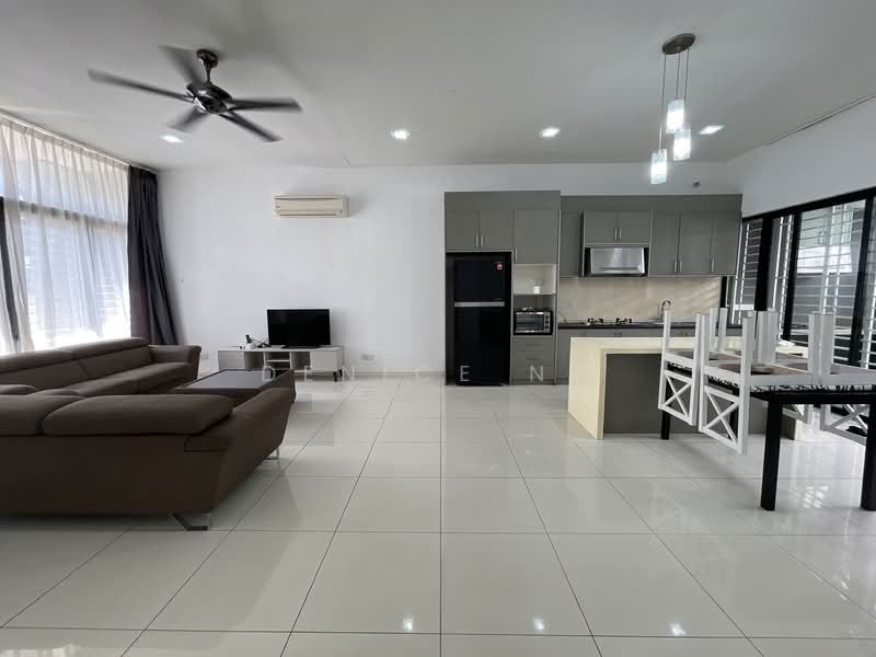 3-storey Terraced House for Sale in Seri Kembangan (Selangor) - Denice Ng - Living Room - PropertyGuru.com.my