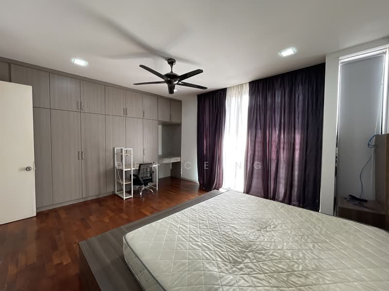 3-storey Terraced House for Sale in Seri Kembangan (Selangor) - Denice Ng - Bedroom - PropertyGuru.com.my