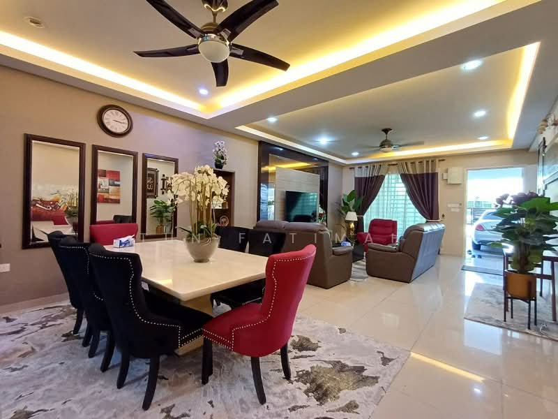 Hijayu 3A Dexora @ Bandar Sri Sendayan untuk Untuk Dijual - RM 650,000, Feb 2026 - Living Room - PropertyGuru.com.my