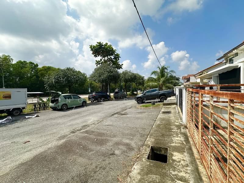 2-storey Terraced House for Sale in Puncak Alam (Selangor) - NORFADILAH ZAINUDDIN - Exterior - PropertyGuru.com.my