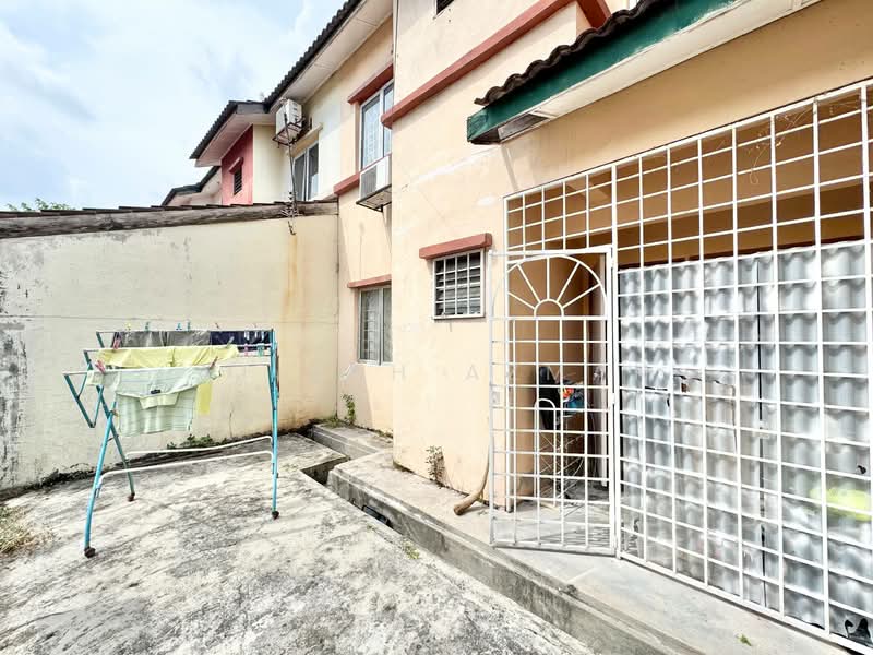 Bandar Baru Bangi Seksyen 8 untuk Untuk Dijual - RM 455,000, Apr 2026 - Exterior - PropertyGuru.com.my