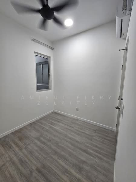 Condominium for Rent at Lakefront Residence - Amirul Fikry Zulkifly - Interior - PropertyGuru.com.my