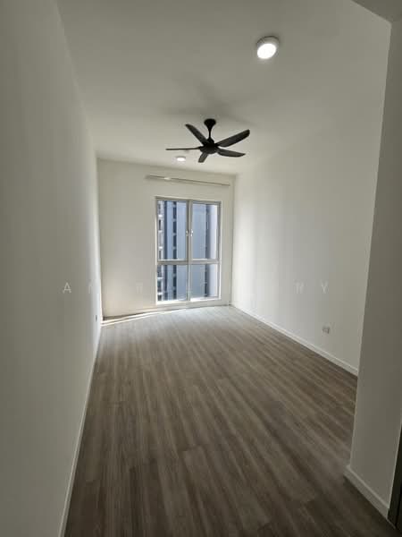 Condominium for Rent at Lakefront Residence - Amirul Fikry Zulkifly - Interior - PropertyGuru.com.my