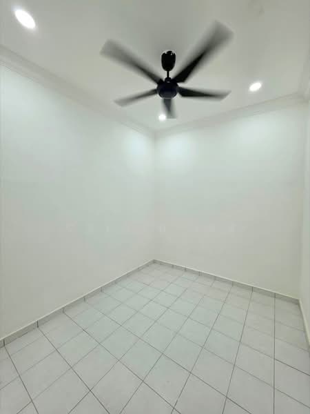 1-storey Terraced House for Sale in Taman Puteri Wangsa (Ulu Tiram) - Calvin Lee - PropertyGuru.com.my