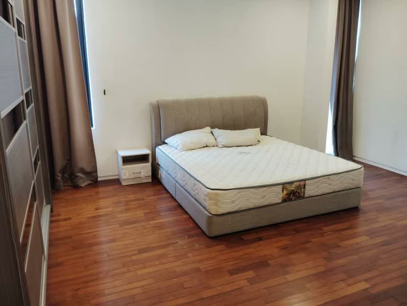 3-storey Terraced House for Sale in Seri Kembangan (Selangor) - Denice Ng - Bedroom - PropertyGuru.com.my