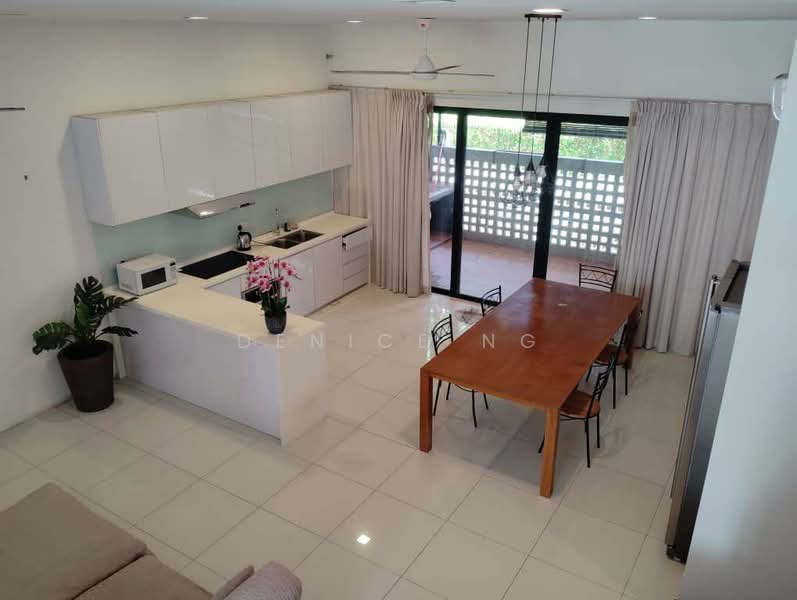 3-storey Terraced House for Sale in Seri Kembangan (Selangor) - Denice Ng - Kitchen - PropertyGuru.com.my