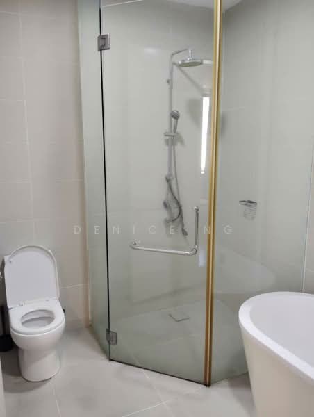 3-storey Terraced House for Sale in Seri Kembangan (Selangor) - Denice Ng - Bathroom - PropertyGuru.com.my