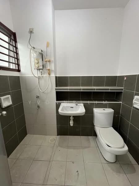 2-storey Terraced House for Sale in Setia Eco Gardens (Gelang Patah) - Yvonne Lim - Bathroom - PropertyGuru.com.my