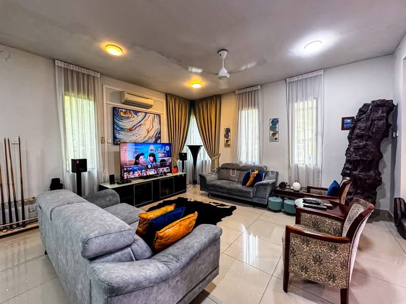 Bungalow for Sale in Klang (Selangor) - AIMAN ZUHDI - Living Room - PropertyGuru.com.my