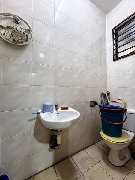 Bungalow for Sale in Klang (Selangor) - AIMAN ZUHDI - Bathroom - PropertyGuru.com.my
