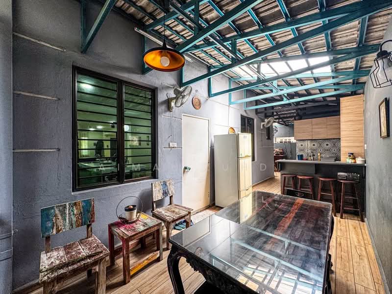 Bungalow for Sale in Klang (Selangor) - AIMAN ZUHDI - Kitchen - PropertyGuru.com.my