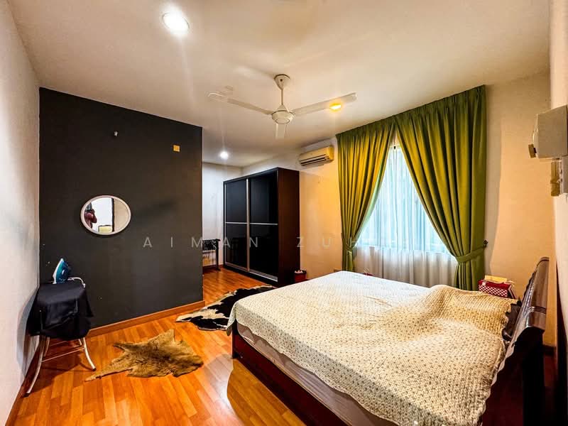 Bungalow for Sale in Klang (Selangor) - AIMAN ZUHDI - Bedroom - PropertyGuru.com.my