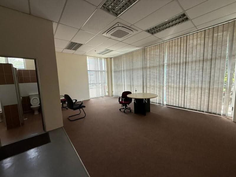Detached Factory for Rent in Indahpura Industrial Park (Kulai) - Eva Tan - Bathroom - PropertyGuru.com.my