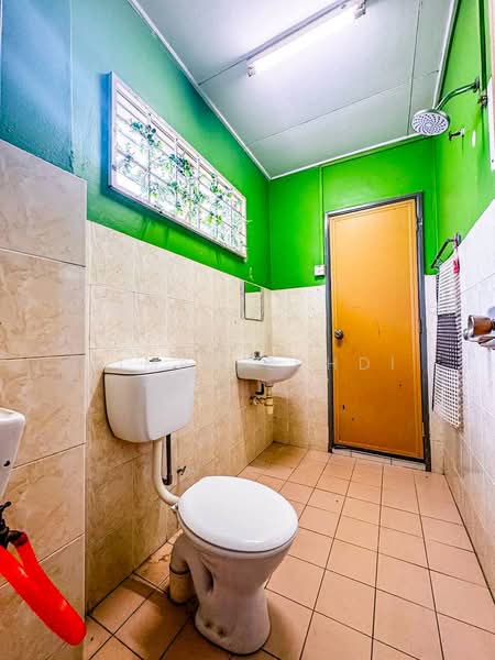 2-storey Terraced House for Sale in Kajang (Selangor) - AIMAN ZUHDI - Bathroom - PropertyGuru.com.my
