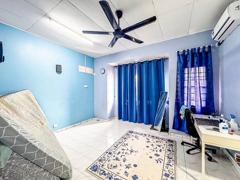 2-storey Terraced House for Sale in Kajang (Selangor) - AIMAN ZUHDI - Bedroom - PropertyGuru.com.my