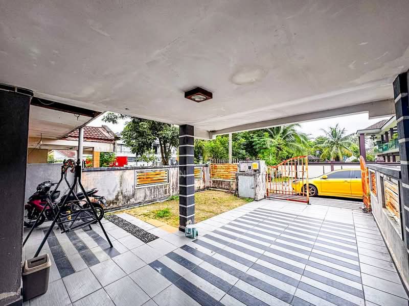 2-storey Terraced House for Sale in Kajang (Selangor) - AIMAN ZUHDI - Exterior - PropertyGuru.com.my
