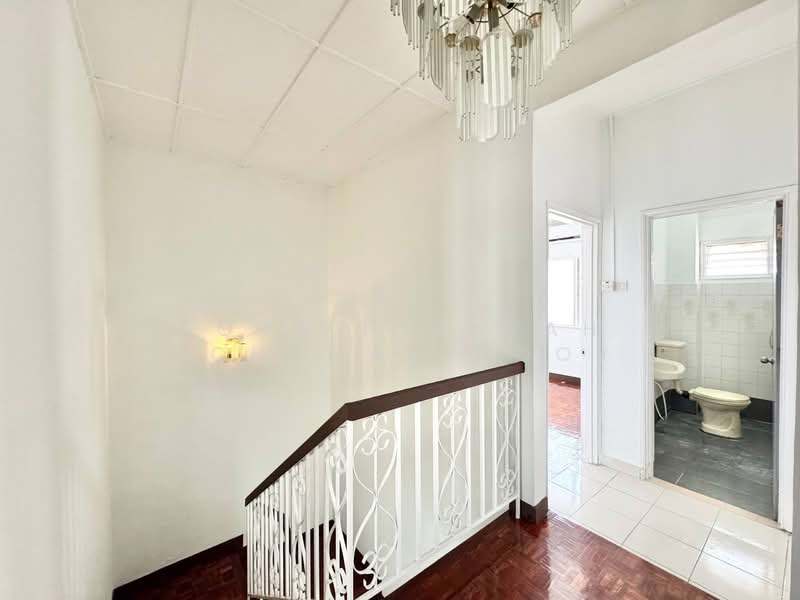 2-storey Terraced House for Sale in Usj 9 (Subang Jaya) - Noor Hidayah Mohamad Noor - Bathroom - PropertyGuru.com.my