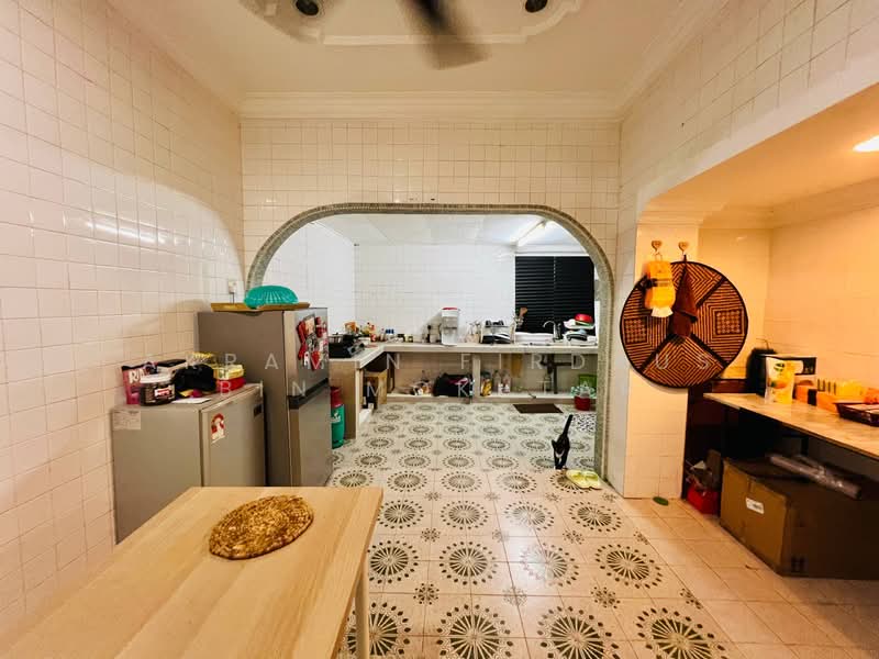 Taman Cempaka untuk Untuk Dijual - RM 750,000, Feb 2026 - Kitchen - PropertyGuru.com.my