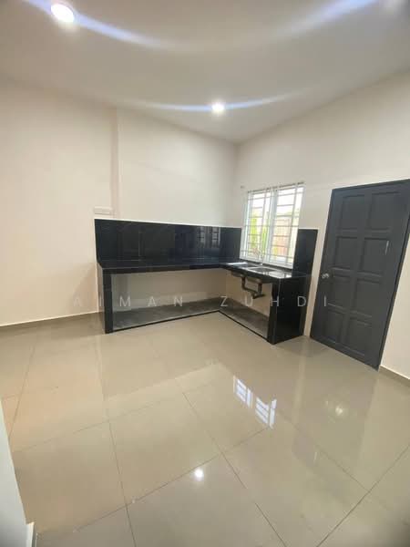 Taman Haji Hamzah Alang untuk Untuk Dijual - RM 340,000, Mac 2026 - Kitchen - PropertyGuru.com.my