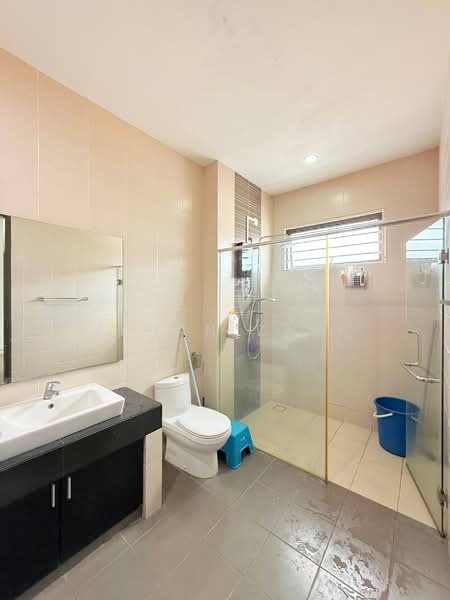 Terraced House for Sale in Denai Alam (Shah Alam) - Zehan Zaki - Bathroom - PropertyGuru.com.my