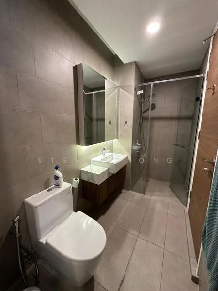 Service Residence for Sale at Aria - Stephen Ong - Bathroom - PropertyGuru.com.my