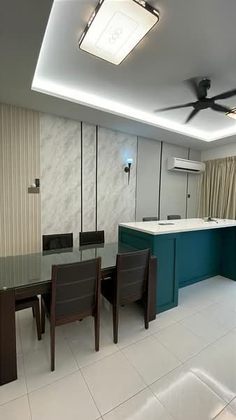 Sri Pangkor Condominium untuk Untuk Disewa - RM 4,000 /bulan, Feb 2026 - Dining Room - PropertyGuru.com.my