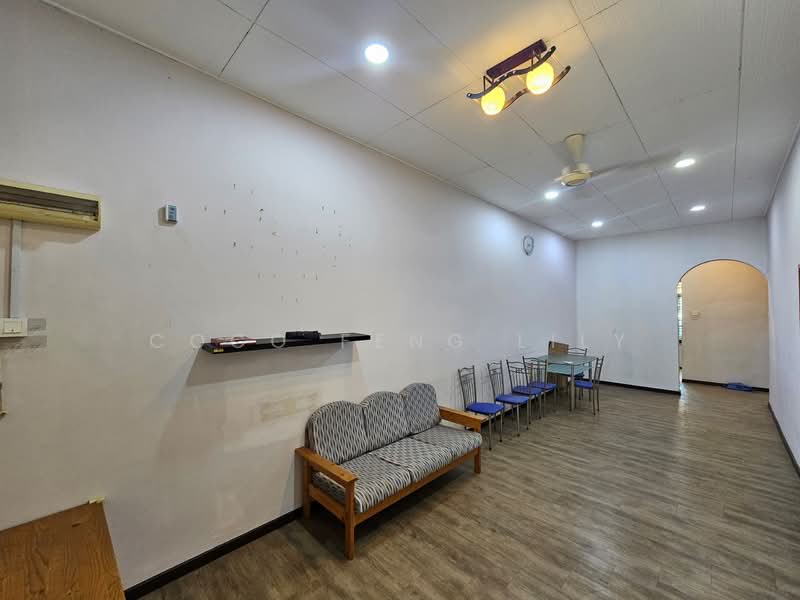 1-storey Terraced House for Sale in Taman Nusa Bestari 2 (Iskandar Puteri (Nusajaya)) - Coco Feng Lily - Living Room - PropertyGuru.com.my
