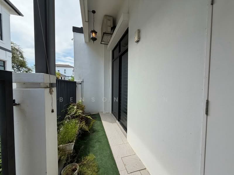 2-storey Terraced House for Rent in Puncak Alam (Selangor) - Benson Lian - Exterior - PropertyGuru.com.my