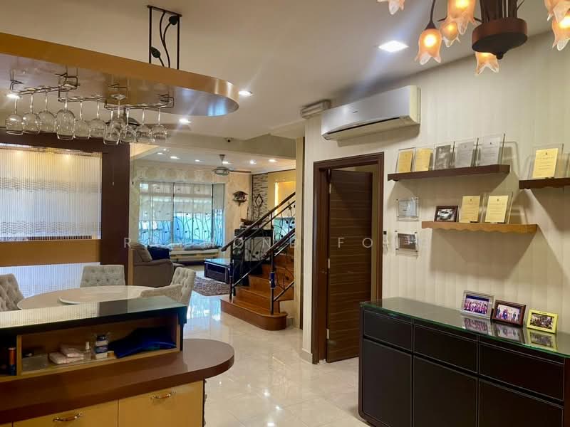 Semi-Detached House for Sale in Taman Impian Emas (Skudai) - Raymond Fong - Living Room - PropertyGuru.com.my