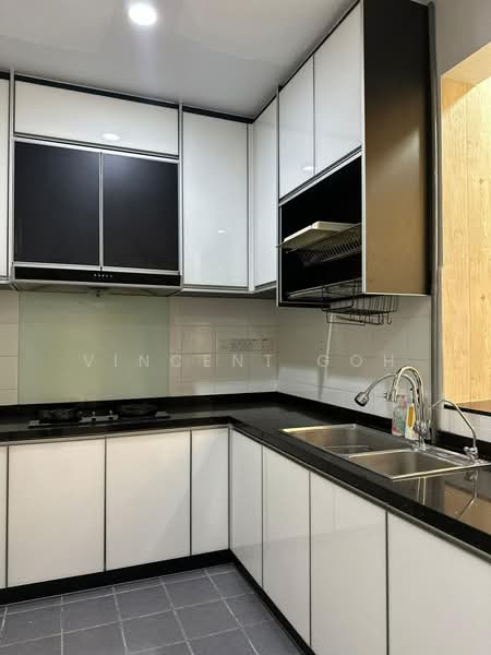 Condominium for Sale at Aman Heights Condominium - Vincent Goh - Kitchen - PropertyGuru.com.my