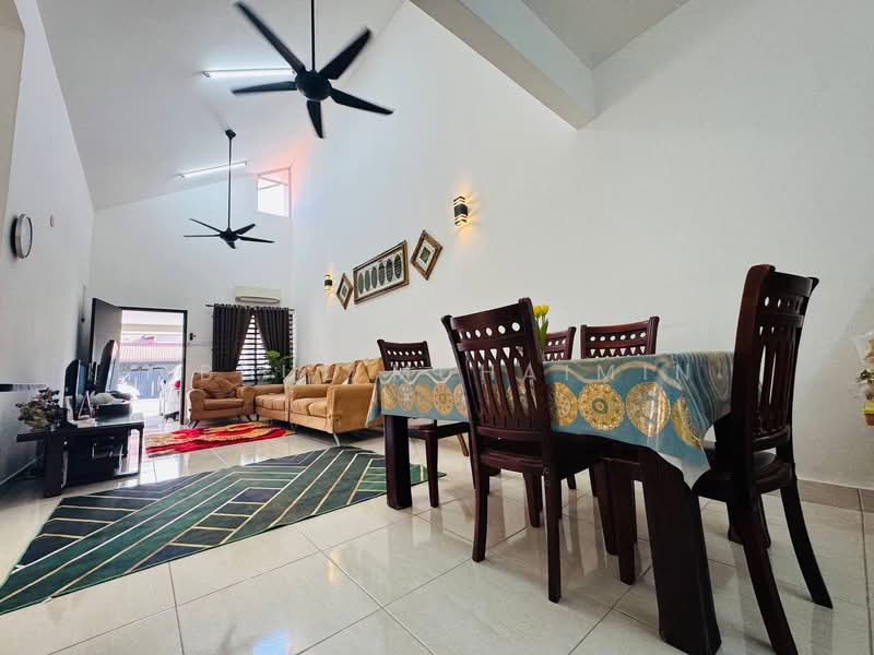 Terraced House for Sale in Seberang Perai (Penang) - Abdul Muhaimin - Living Room - PropertyGuru.com.my