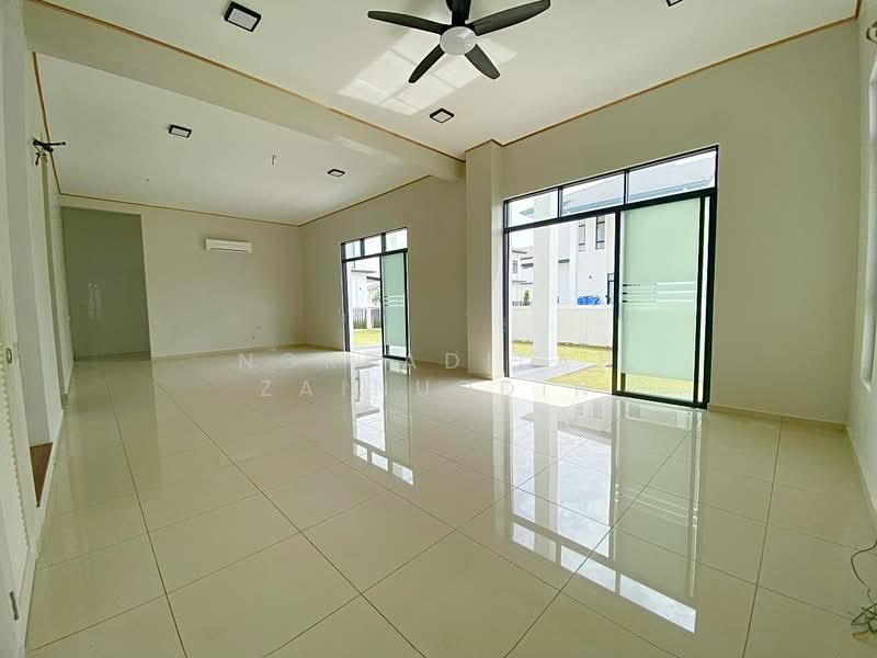 Bungalow for Sale in Kuala Selangor (Selangor) - NORFADILAH ZAINUDDIN - Living Room - PropertyGuru.com.my