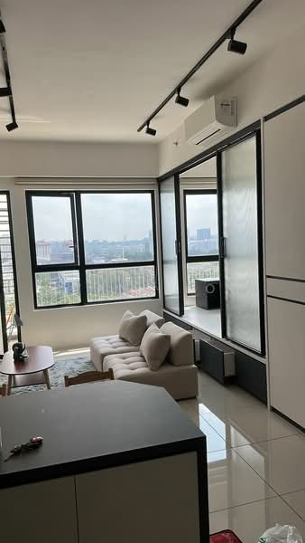 Service Residence for Rent at SouthPlace Residences @ Tropicana Metropark - Zyang Loo - Living Room - PropertyGuru.com.my