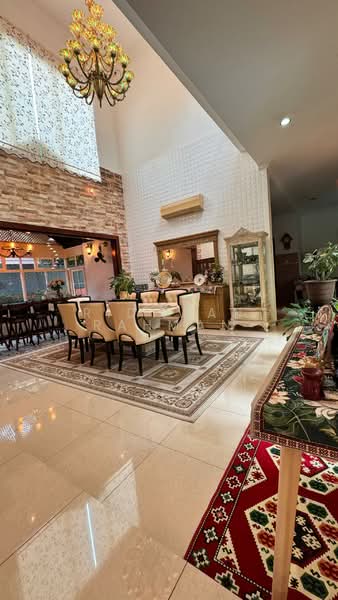 Bungalow for Sale in Cyberjaya (Selangor) - Ridhwan Rahman - Dining Room - PropertyGuru.com.my
