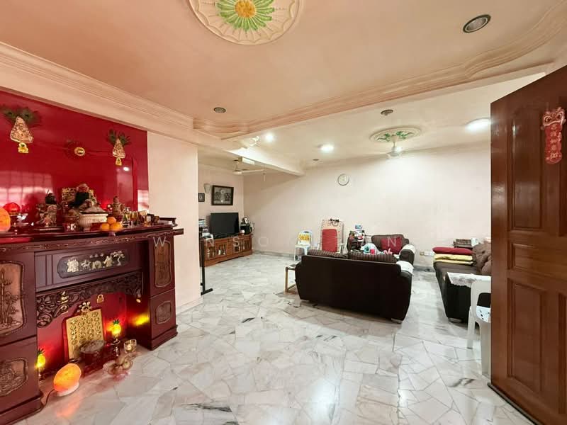 2.5-storey Terraced House for Sale in Taman Impian Emas (Skudai) - Winson Tan - Living Room - PropertyGuru.com.my