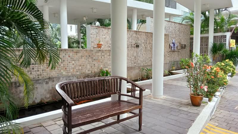 Condominium for Rent at Villa Orkid - Mazsheera . - Condo entrance - PropertyGuru.com.my