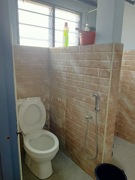 Taman Rishah 20x75 Single Storey untuk Untuk Dijual - RM 240,000, Feb 2026 - Bathroom - PropertyGuru.com.my