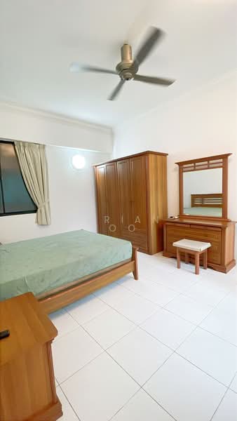 Sri Pangkor Condominium untuk Untuk Disewa - RM 4,000 /bulan, Feb 2026 - Bedroom - PropertyGuru.com.my