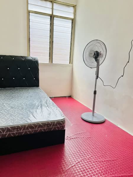 Flat for Rent at Desa Mentari PJS 2 - Erin Yusof - Bedroom - PropertyGuru.com.my