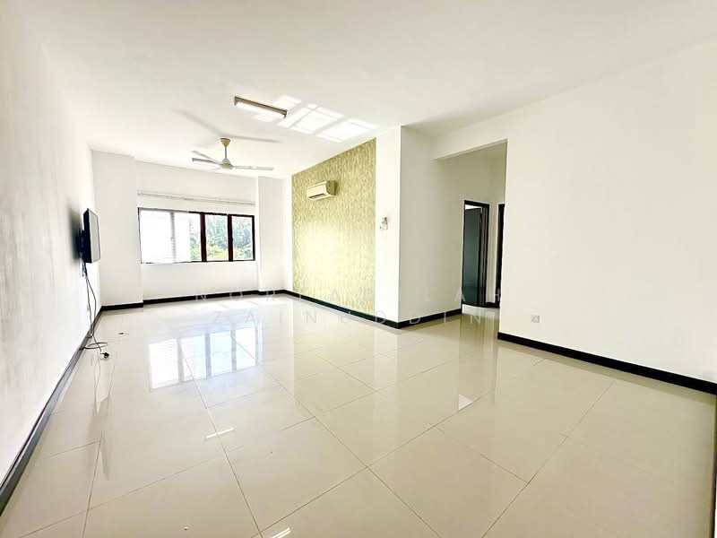 Apartment for Sale at Desa Idaman Residences - NORFADILAH ZAINUDDIN - Living Room - PropertyGuru.com.my