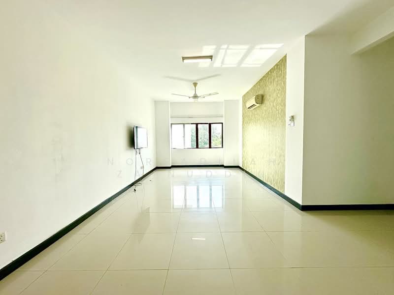 Apartment for Sale at Desa Idaman Residences - NORFADILAH ZAINUDDIN - Living Room - PropertyGuru.com.my