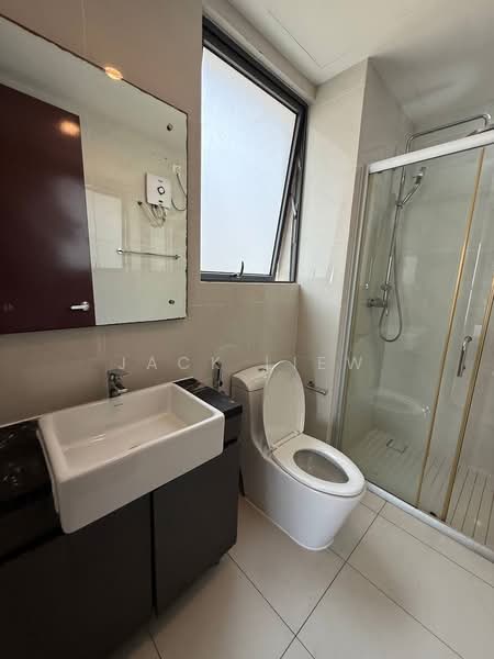 Bay Laurel @ Country Garden Danga Bay untuk Untuk Dijual - RM 699,999, Mac 2026 - Bathroom - PropertyGuru.com.my