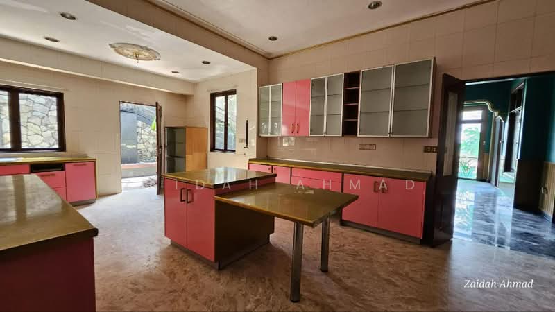Bungalow for Sale in KL City Centre (Kuala Lumpur) - Zaidah Ahmad - Kitchen - PropertyGuru.com.my