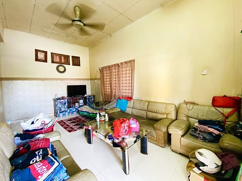 Taman Meru Harapan untuk Untuk Dijual - RM 510,000, Mac 2026 - Living Room - PropertyGuru.com.my