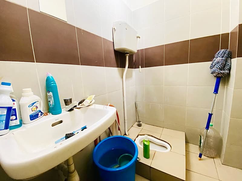 Taman Meru Harapan untuk Untuk Dijual - RM 510,000, Mac 2026 - Bathroom - PropertyGuru.com.my