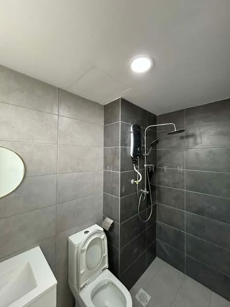 Vista Sentul Residences untuk Untuk Disewa - RM 1,800 /bulan, Feb 2026 - Bathroom - PropertyGuru.com.my